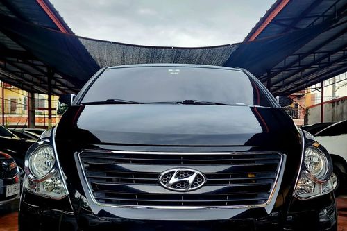 2016 Hyundai Grand Starex