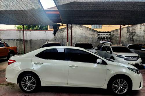 Used 2017 Toyota Corolla Altis 1.6 V CVT