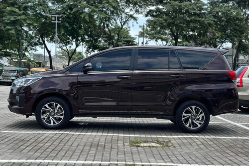 Used 2022 Toyota Innova 2.8 E Diesel AT