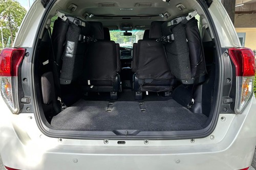 Used 2018 Toyota Innova 2.8L V AT