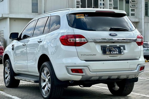 Old 2016 Ford Everest 2.2L Titanium AT