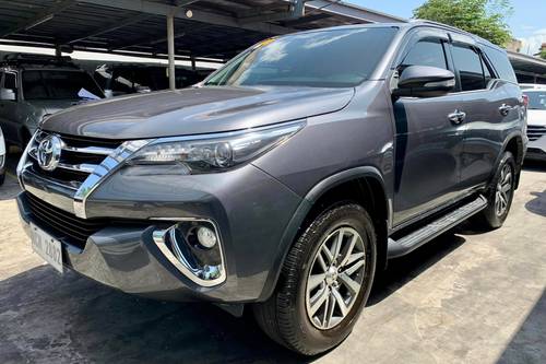 Second hand 2017 Toyota Fortuner 2.4 V AT 