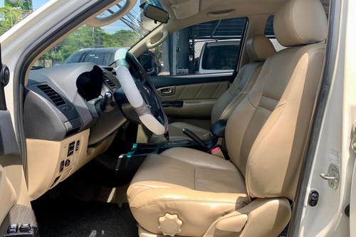 Used 2014 Toyota Fortuner 2.4 V AT