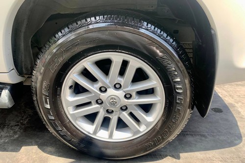 Used 2014 Toyota Fortuner 2.4 V AT