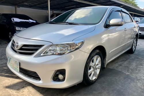 Second hand 2013 Toyota Corolla Altis 1.6 G AT 