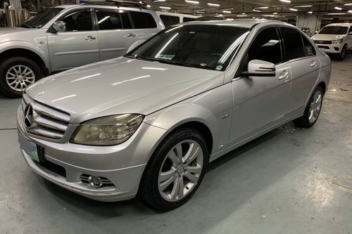 Second hand 2010 Mercedes-Benz C-Class C180 (1.8 L AT) 