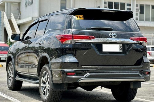 Old 2019 Toyota Fortuner 2.4 V Diesel 4x2 AT