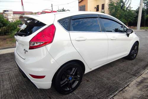 Old 2012 Ford Fiesta Hatchback 1.5L Sport AT