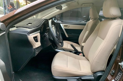 Used 2015 Toyota Corolla Altis 1.6 G AT