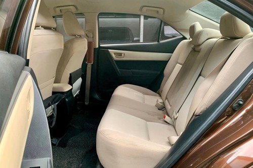 Used 2015 Toyota Corolla Altis 1.6 G AT