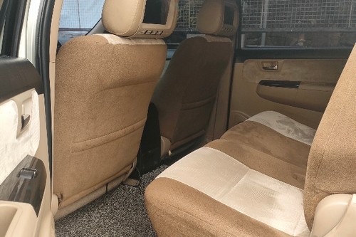 Used 2014 Toyota Fortuner Dsl AT 4x2 2.5 G