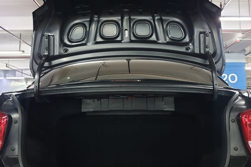 Used 2020 Hyundai Reina GL 4AT