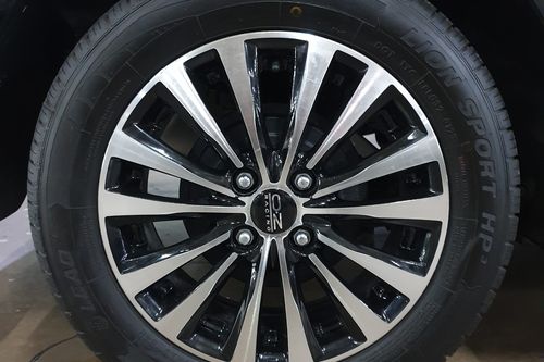 Used 2020 Hyundai Reina GL 4AT