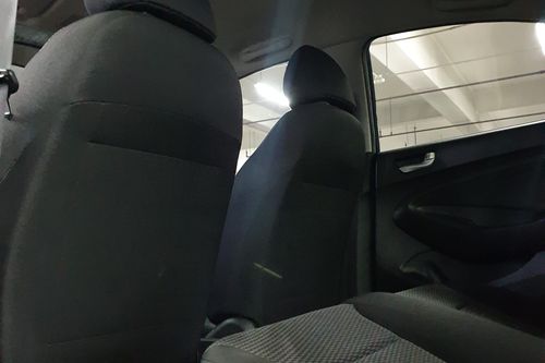 Used 2020 Hyundai Reina GL 4AT