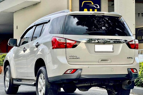 Old 2017 Isuzu mu-X 3.0 4x2 LS-A AT