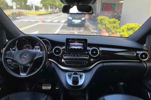 Used 2017 Mercedes-Benz V-Class V 220d Avantgarde Long 7 Seater