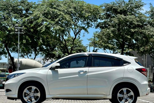 Second hand 2015 Honda HR-V 1.8 EL CVT 