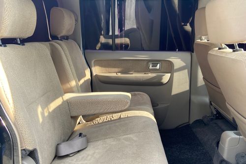 Second hand 2012 Suzuki APV GLX 1.6L MT 