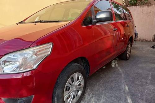 Second hand 2014 Toyota Innova 2.0L J MT 