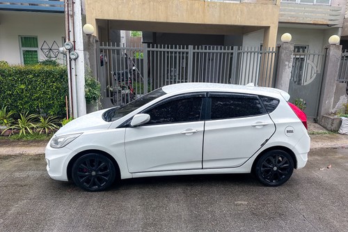 Second hand 2014 Hyundai Accent 1.6 CRDi GL 6AT (Dsl) 