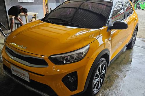 Second hand 2023 Kia Stonic LX AT 