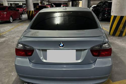 Second hand 2005 BMW 3 Series Sedan 320i xDrive 