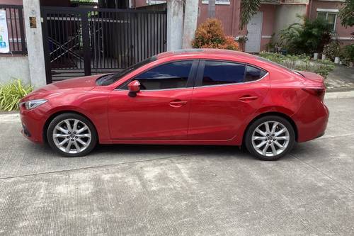 Second hand 2014 Mazda 3 Sedan SkyActiv V 