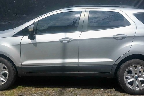 Second hand 2015 Ford Ecosport 1.5 L Trend AT 