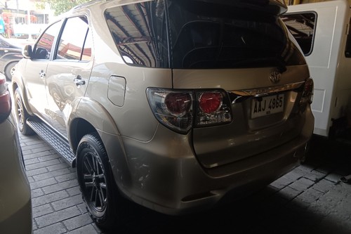Used 2014 Toyota Fortuner Dsl AT 4x2 2.5 V