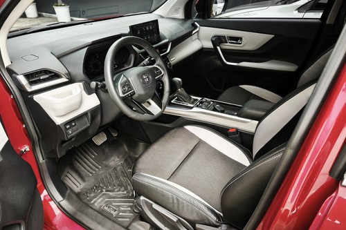 Used 2024 Toyota Veloz G 1.5 CVT