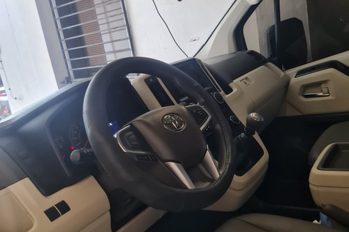 Second hand 2020 Toyota Hiace GL Grandia M/T 
