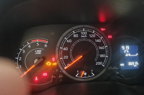 2nd Hand 2020 Toyota Hiace GL Grandia M/T