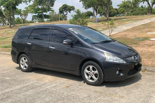 Old 2008 Mitsubishi Grandis 2.4L AT