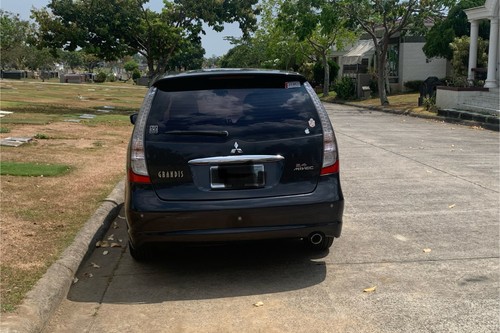 Second hand 2008 Mitsubishi Grandis 2.4L AT 