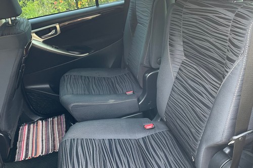 Used 2021 Toyota Innova 2.8L V AT