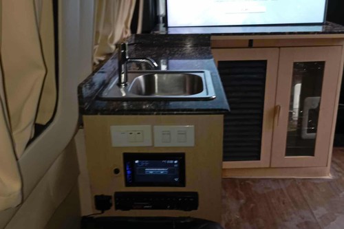 2nd Hand 2018 Hyundai H350 2.5 A2 Minibus DLX