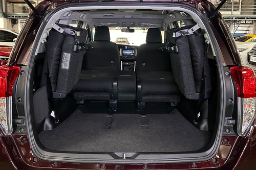 Used 2025 Toyota Innova 2.8 XE AT