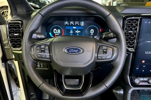 Used 2024 Ford Everest 2.0L Bi-Turbo Titanium Plus 4x4 AT