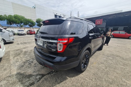 Old 2014 Ford Explorer 3.5L 4x4 Limited+