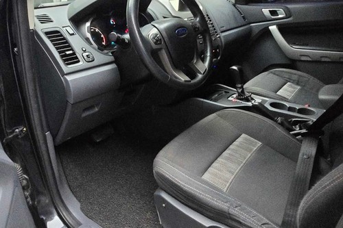 Second hand 2015 Ford Ranger 2.0L Turbo XLT 4x2 AT 