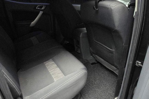 Second hand 2015 Ford Ranger 2.0L Turbo XLT 4x2 AT 