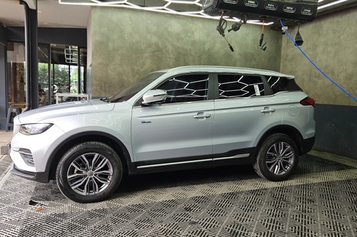 Used 2022 Geely Azkarra