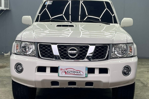 Second hand 2012 Nissan Patrol Super Safari 3.0L Turbo Automatic 4x4 