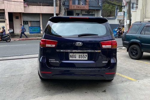 2nd Hand 2018 Kia Carnival SWB AT