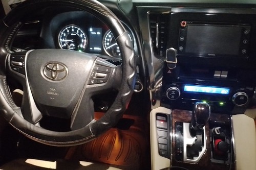 2nd Hand 2020 Toyota Alphard 3.5 Gas AT