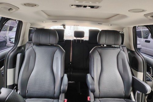 Second hand 2023 Kia Carnival SX 