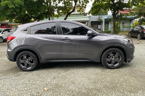 Second hand 2015 Honda HR-V 1.8 E CVT 