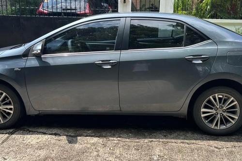 Used 2015 Toyota Corolla Altis 1.6 G AT