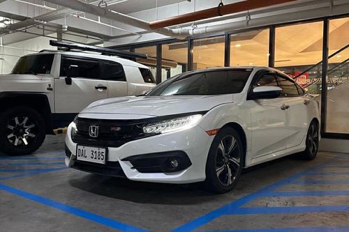 Second hand 2018 Honda Civic RS Turbo 