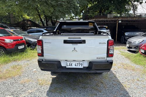 Second hand 2023 Mitsubishi Strada Athlete 2WD AT 